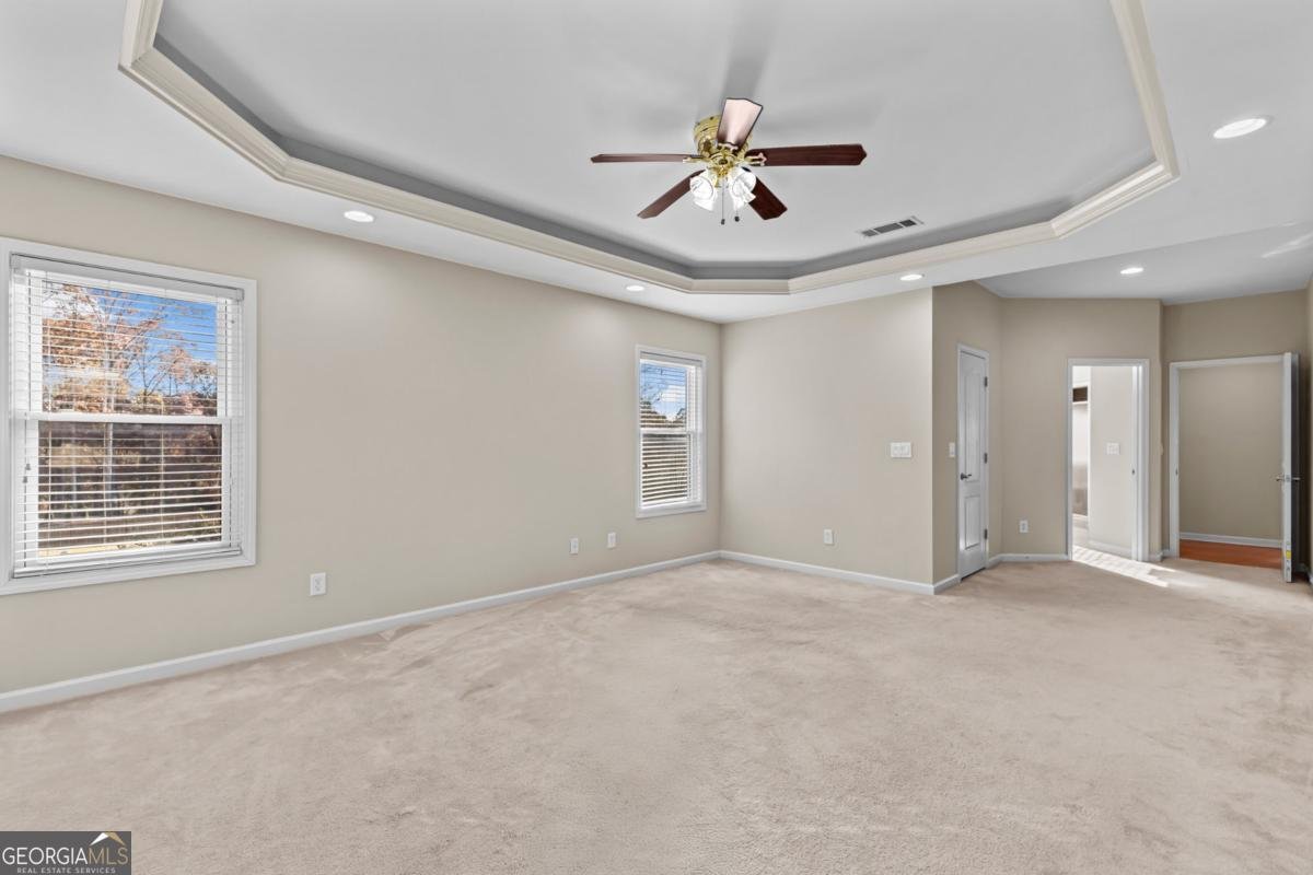 389 Young James Circle Stockbridge - 16