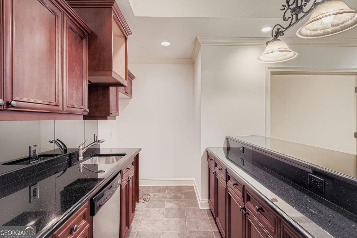 12620 Old Surrey Place Roswell - 37