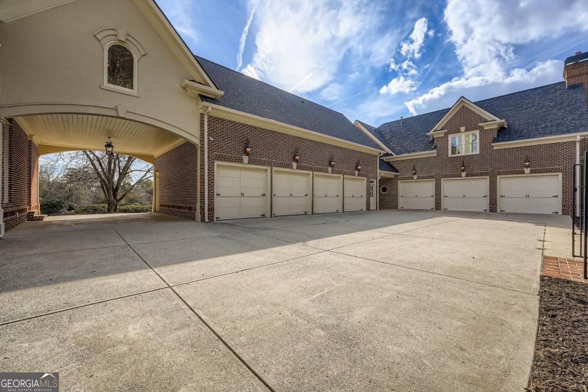 12620 Old Surrey Place Roswell - 48