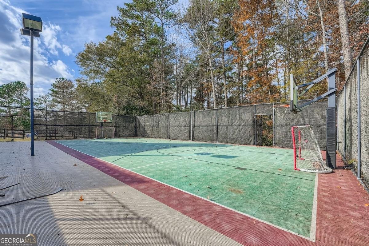 12620 Old Surrey Place Roswell - 51