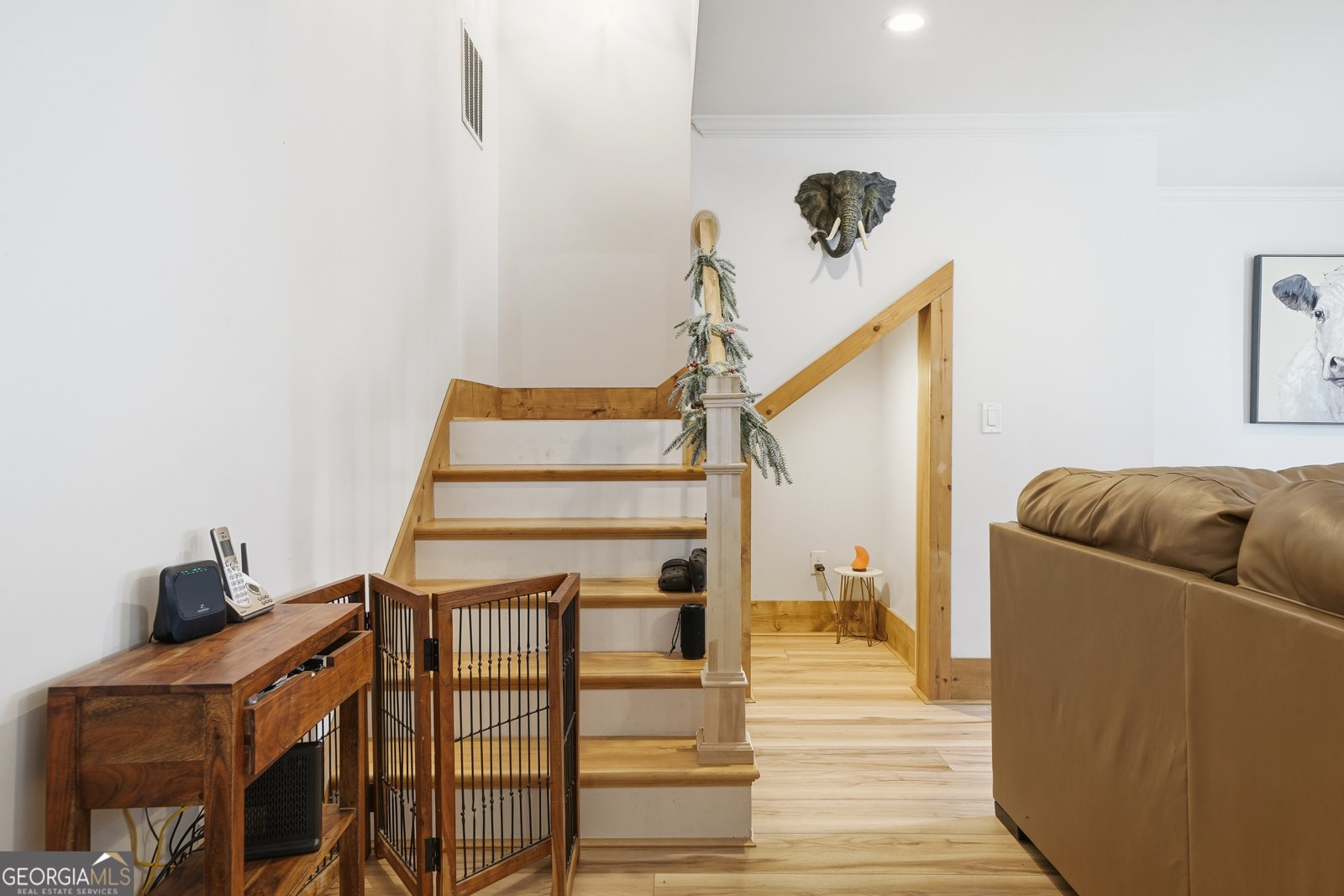 34 Bodie Road Talking Rock - 1