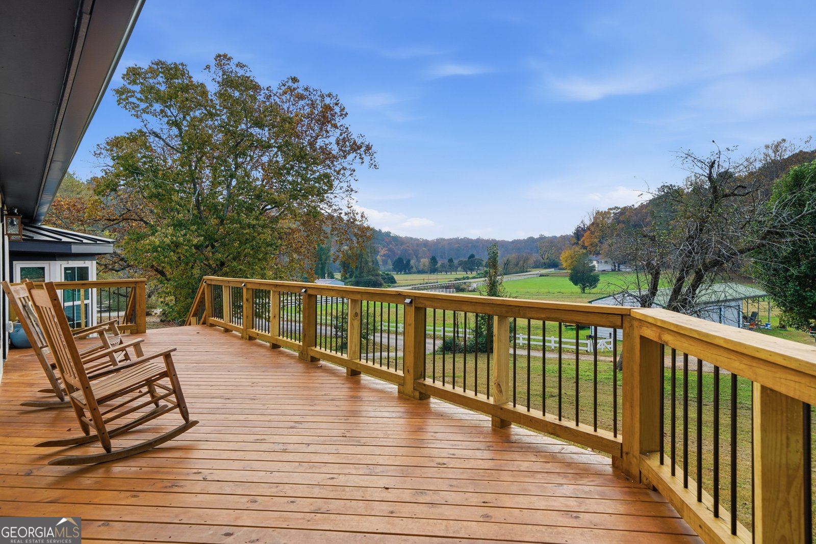 34 Bodie Road Talking Rock - 12