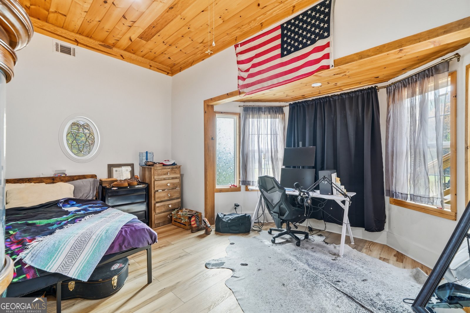 34 Bodie Road Talking Rock - 2