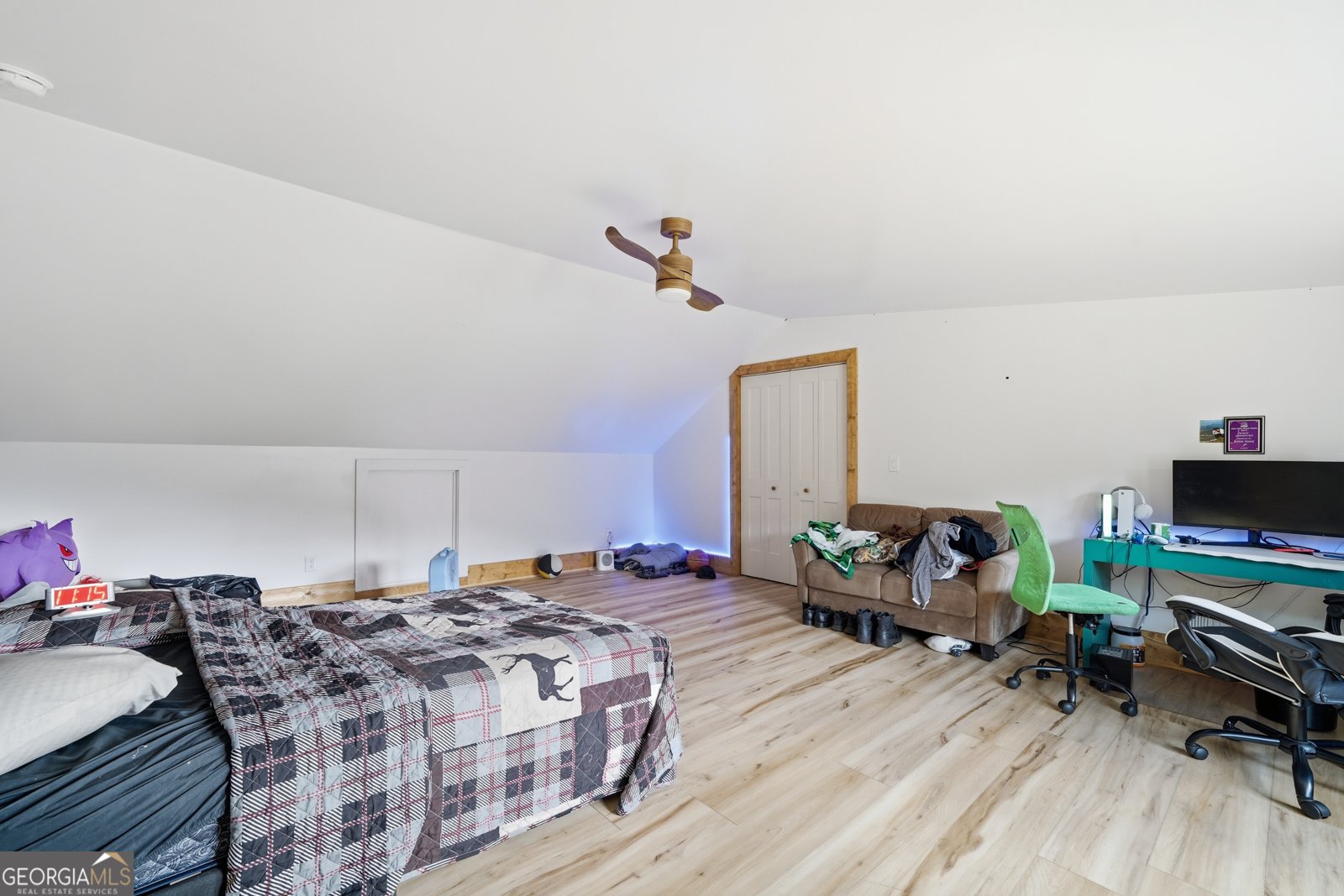 34 Bodie Road Talking Rock - 44