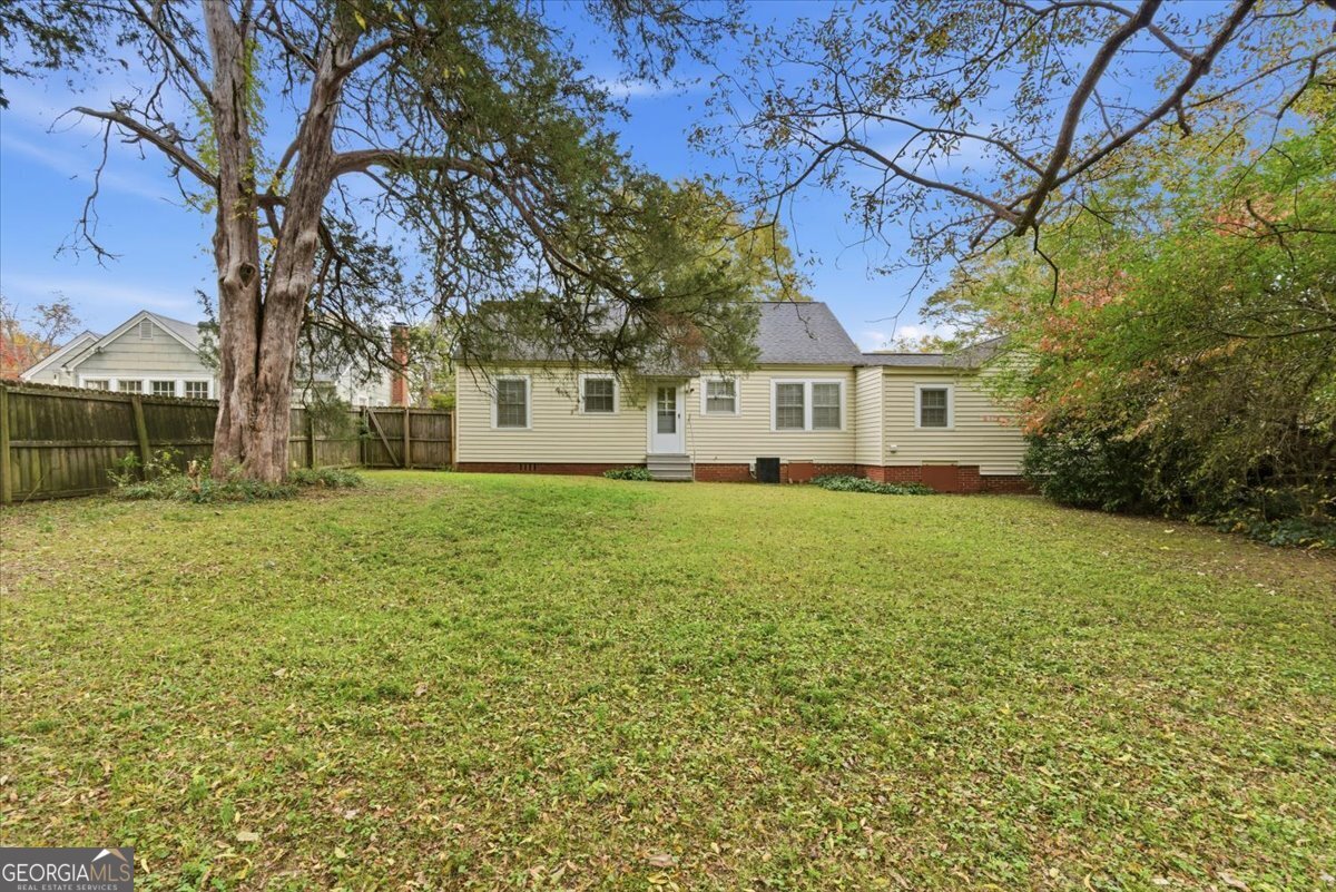 305 Cave Spring Street Cedartown - 23