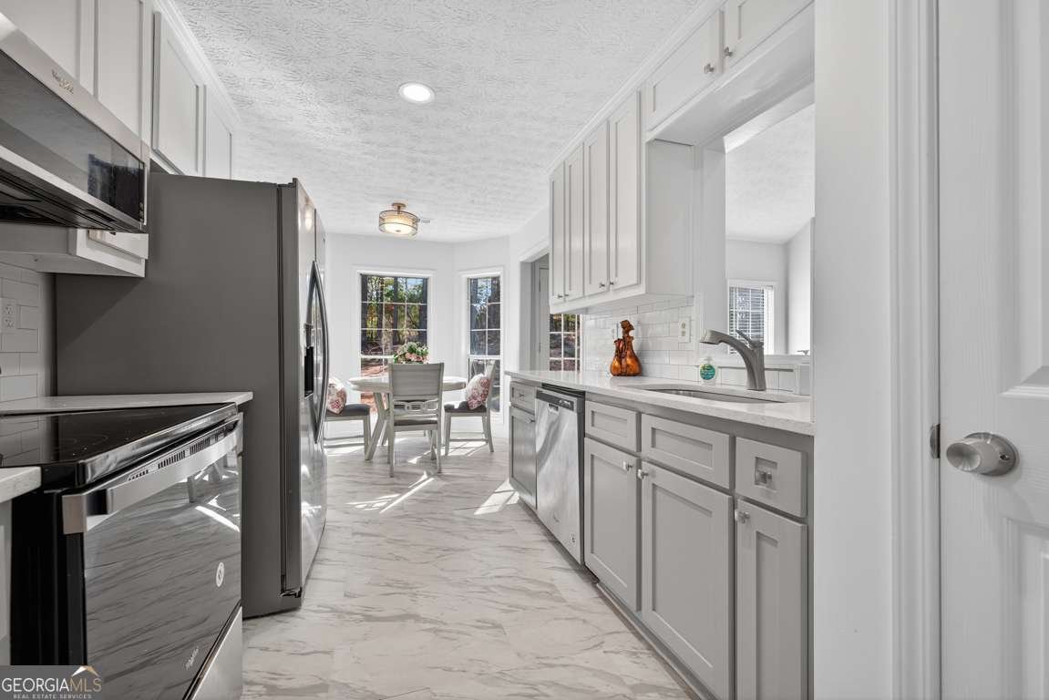 6512 Shady Valley Drive Flowery Branch - 13