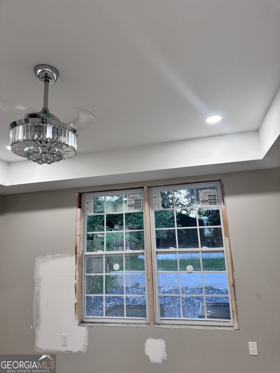 1170 Donnelly Avenue Atlanta - 16