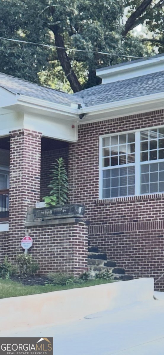 1170 Donnelly Avenue Atlanta - 23