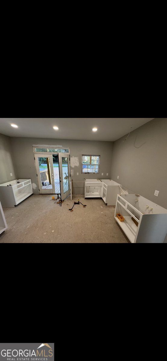 1170 Donnelly Avenue Atlanta - 25