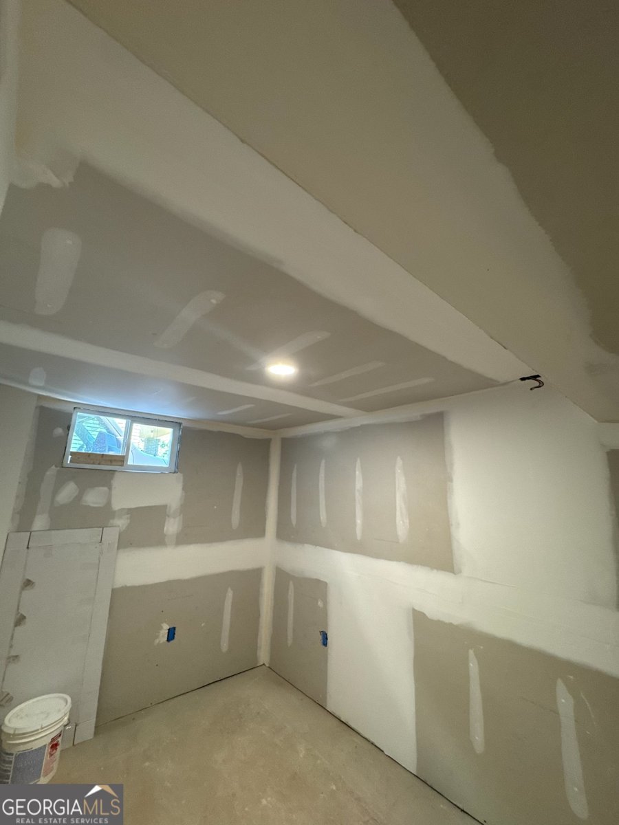 1170 Donnelly Avenue Atlanta - 26