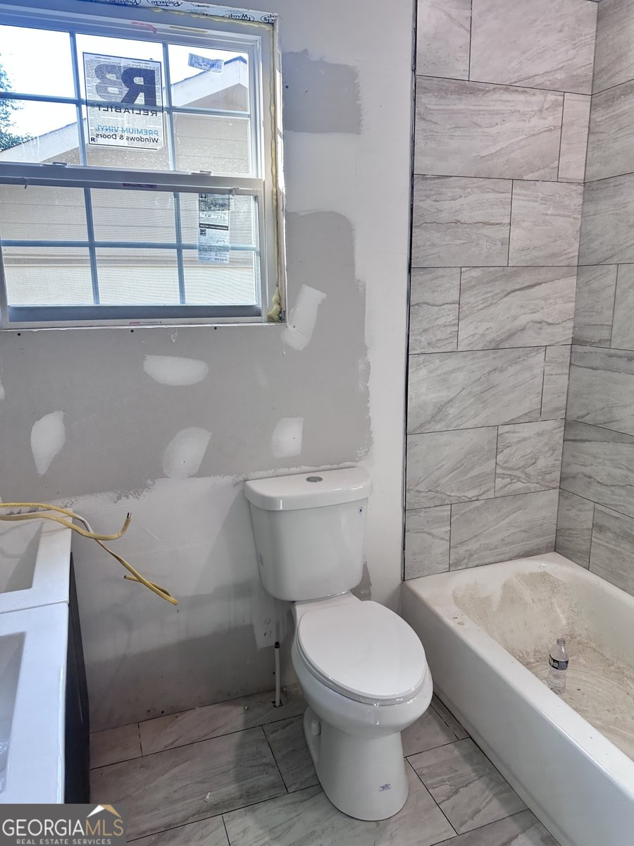 1170 Donnelly Avenue Atlanta - 5