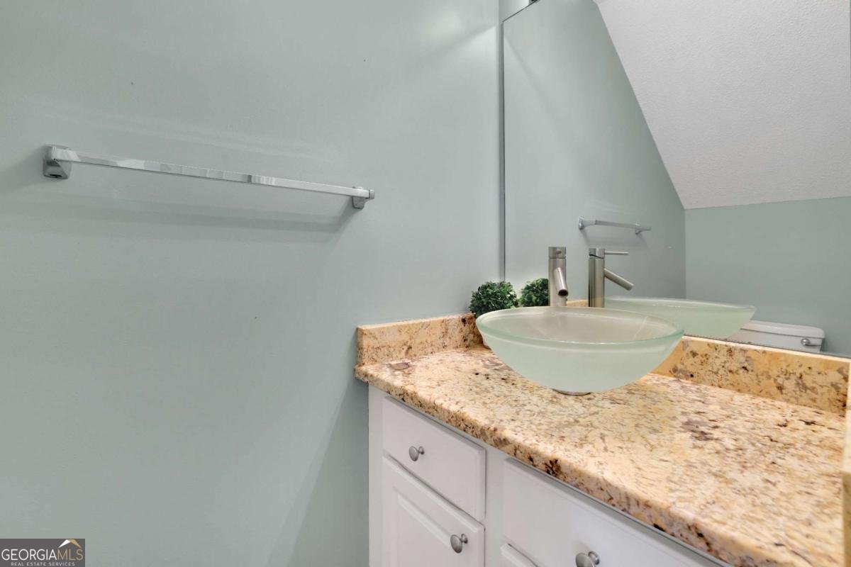 2040 Whitestone Place Alpharetta - 16