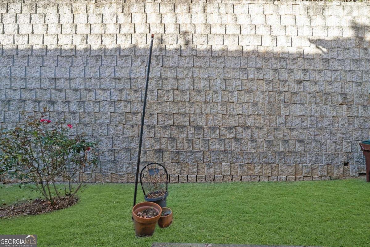 2040 Whitestone Place Alpharetta - 31