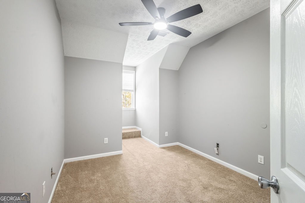 10 Monteray Court Sharpsburg - 38