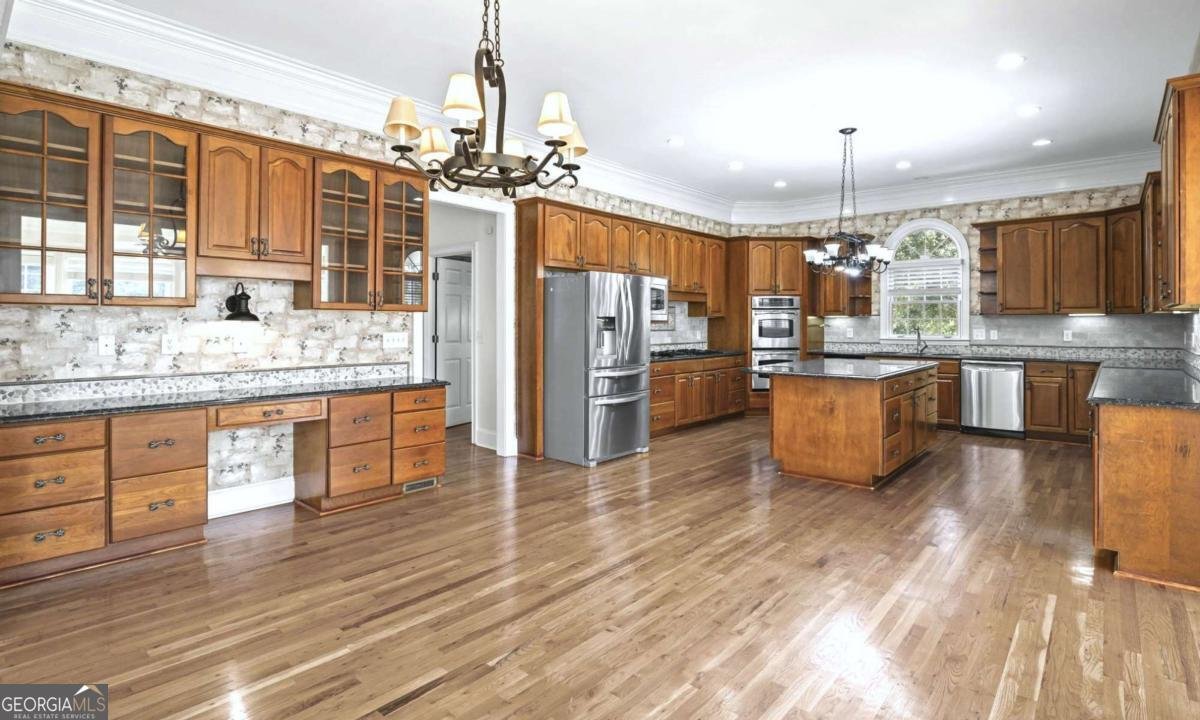 1202 Hodges Circle Mansfield - 28