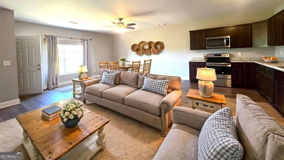 1202 Hodges Circle Mansfield - 69