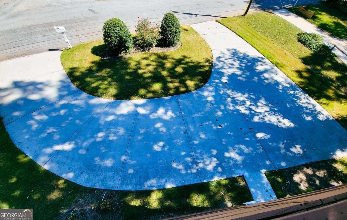 1805 Ellington Drive Decatur - 2