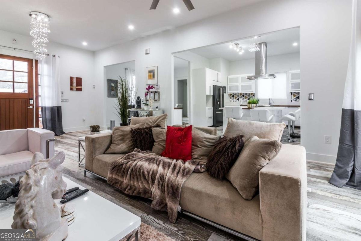 1805 Ellington Drive Decatur - 6