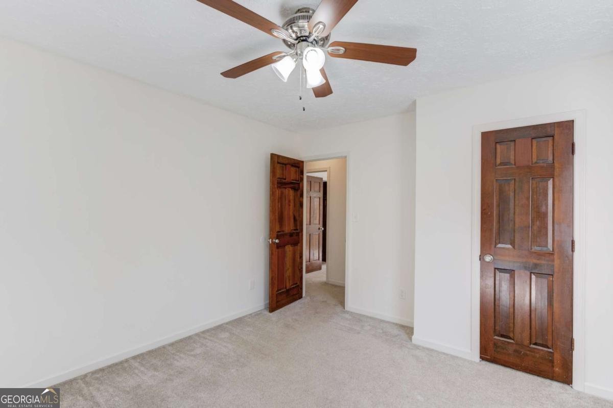 310 Lewis Circle Commerce - 28