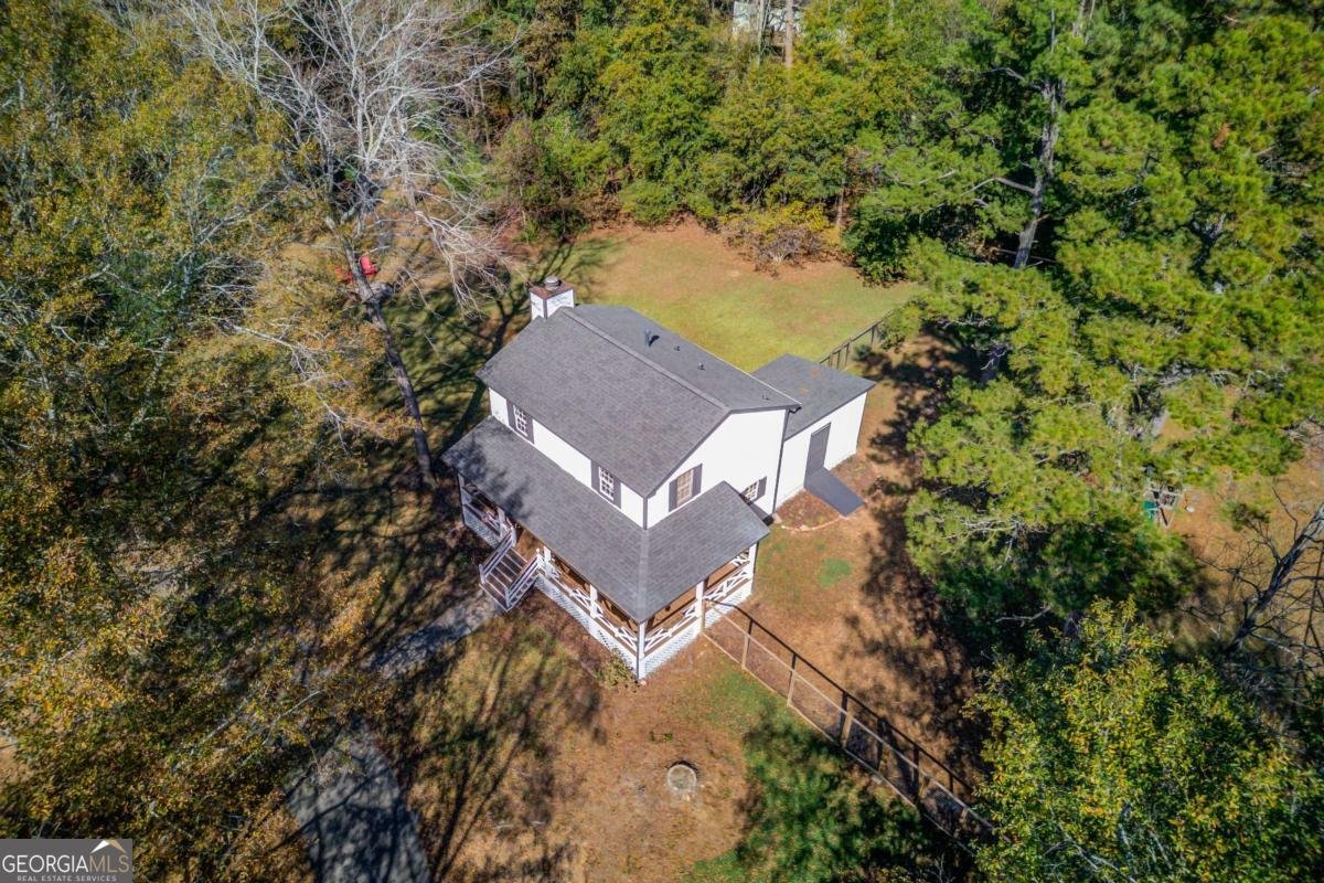 310 Lewis Circle Commerce - 45