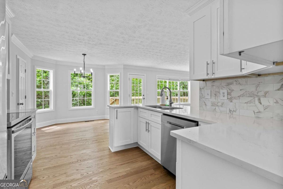 1897 Alcovy Trace Way Lawrenceville - 11