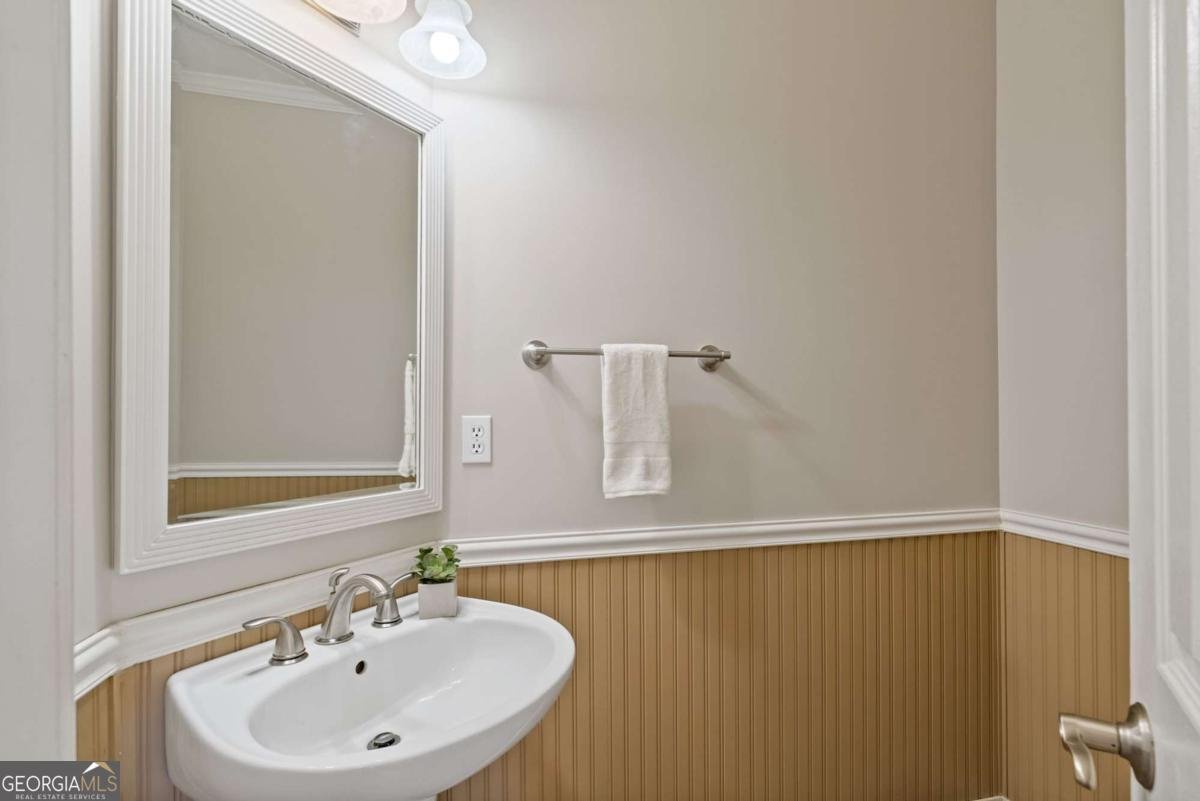 812 Lakemere Crest Suwanee - 16