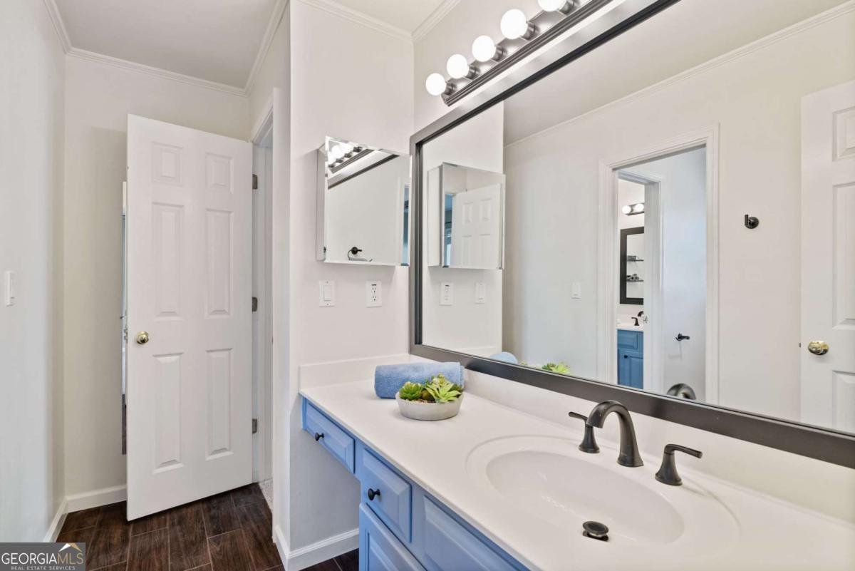 812 Lakemere Crest Suwanee - 34