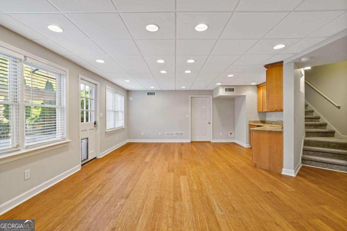 812 Lakemere Crest Suwanee - 40