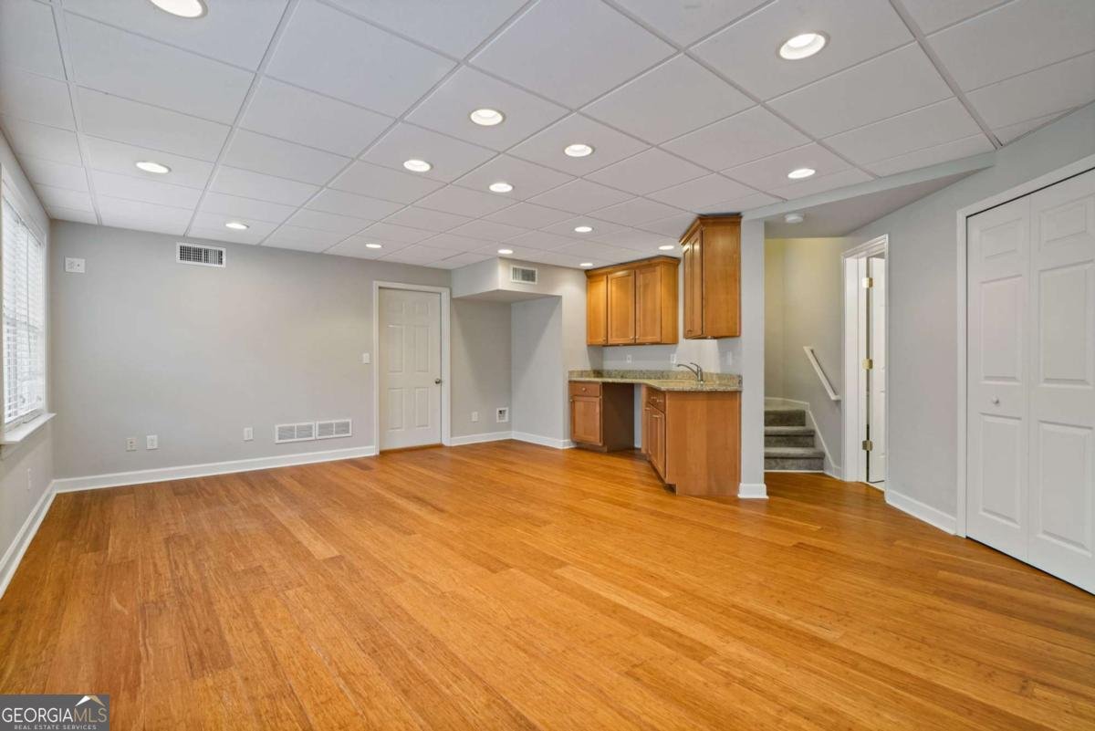 812 Lakemere Crest Suwanee - 42