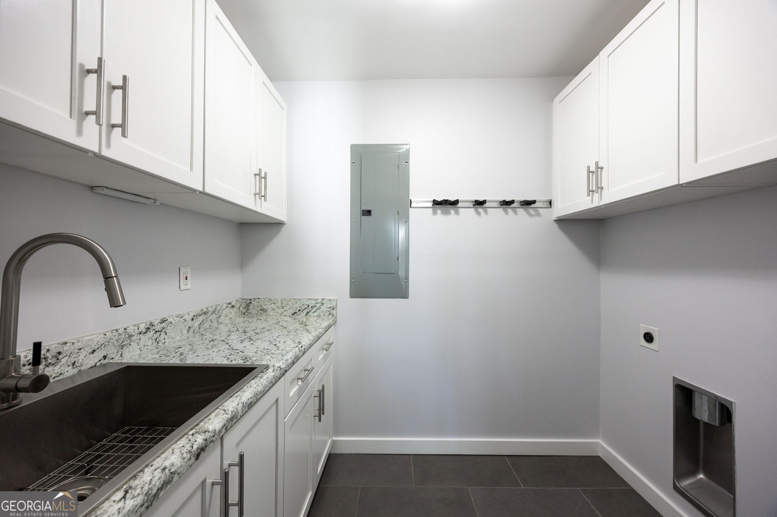 982 Oakdale Drive Smyrna - 18