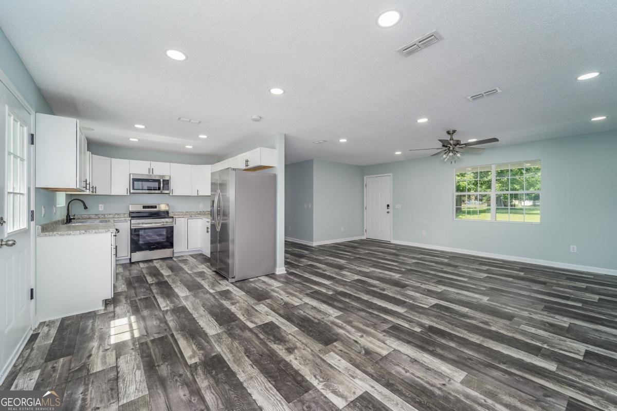 117 Royal Circle Fitzgerald - 20