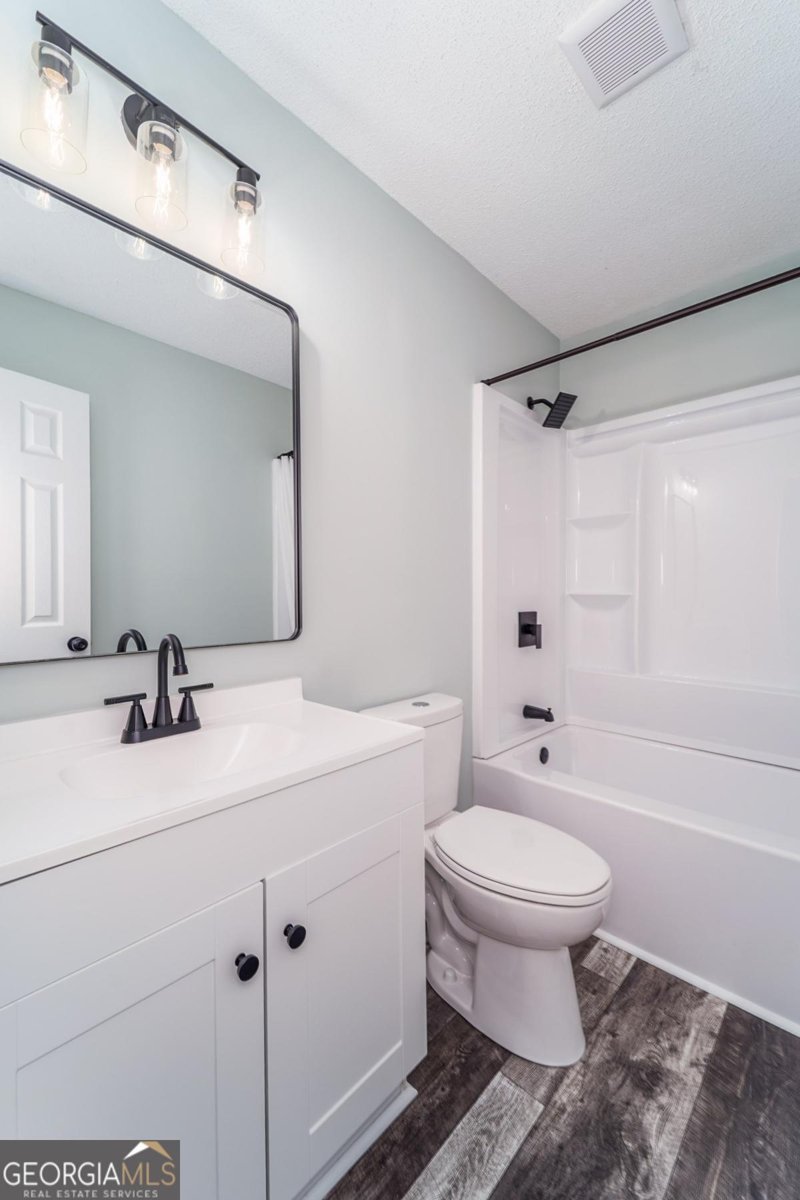 117 Royal Circle Fitzgerald - 33