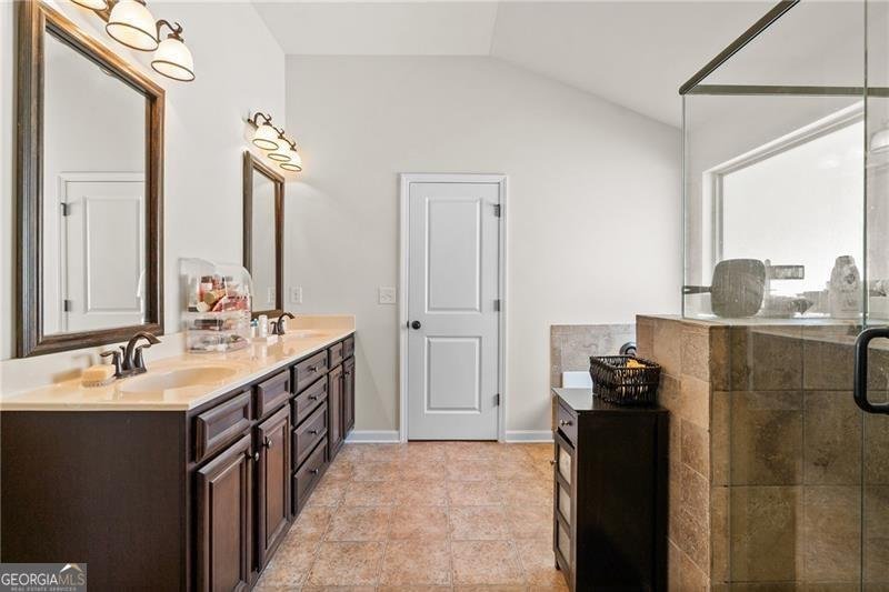 601 Stream Court Fairburn - 8