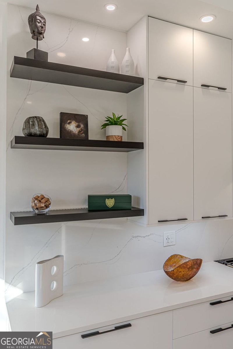 455 Glen Iris Drive Atlanta - 52