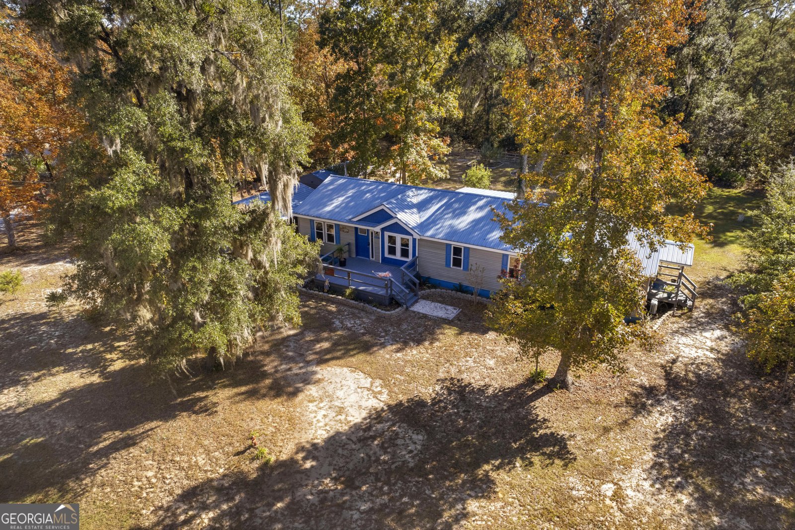 1264 Jones Way Darien - main photo