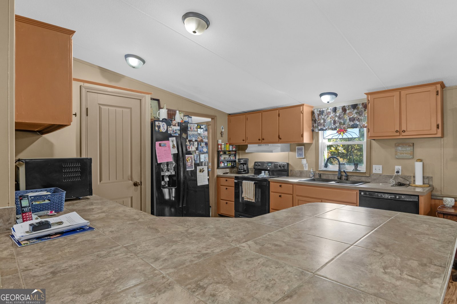 1264 Jones Way Darien - 11