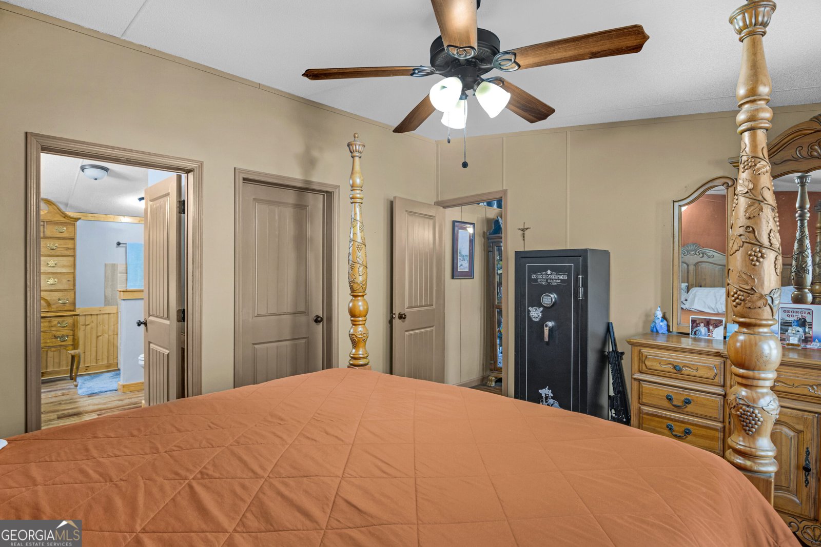 1264 Jones Way Darien - 17