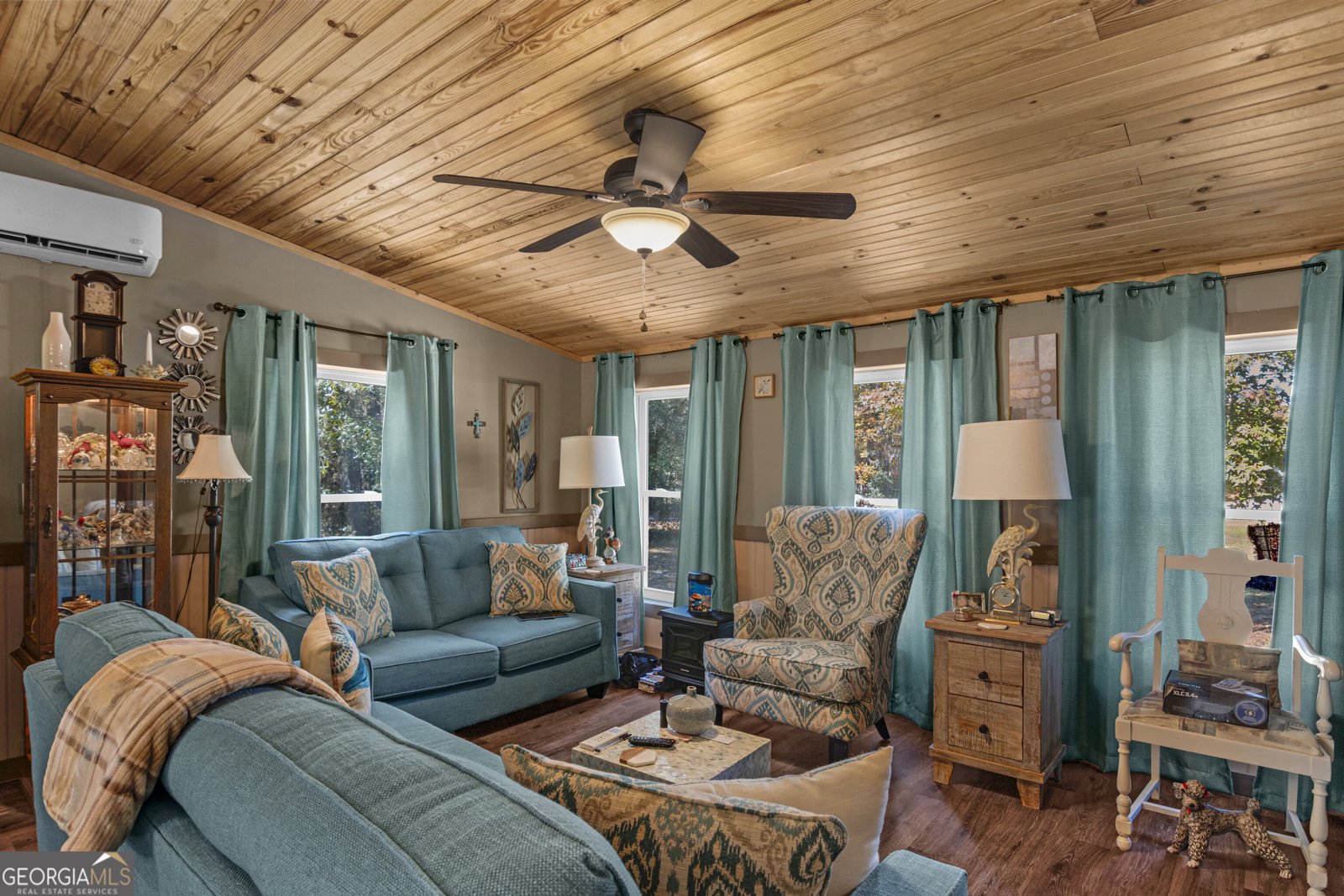 1264 Jones Way Darien - 25