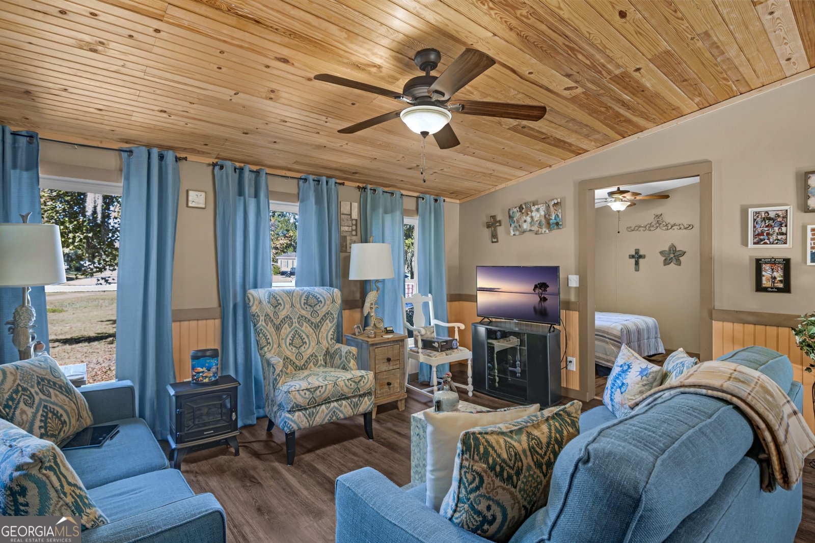 1264 Jones Way Darien - 27