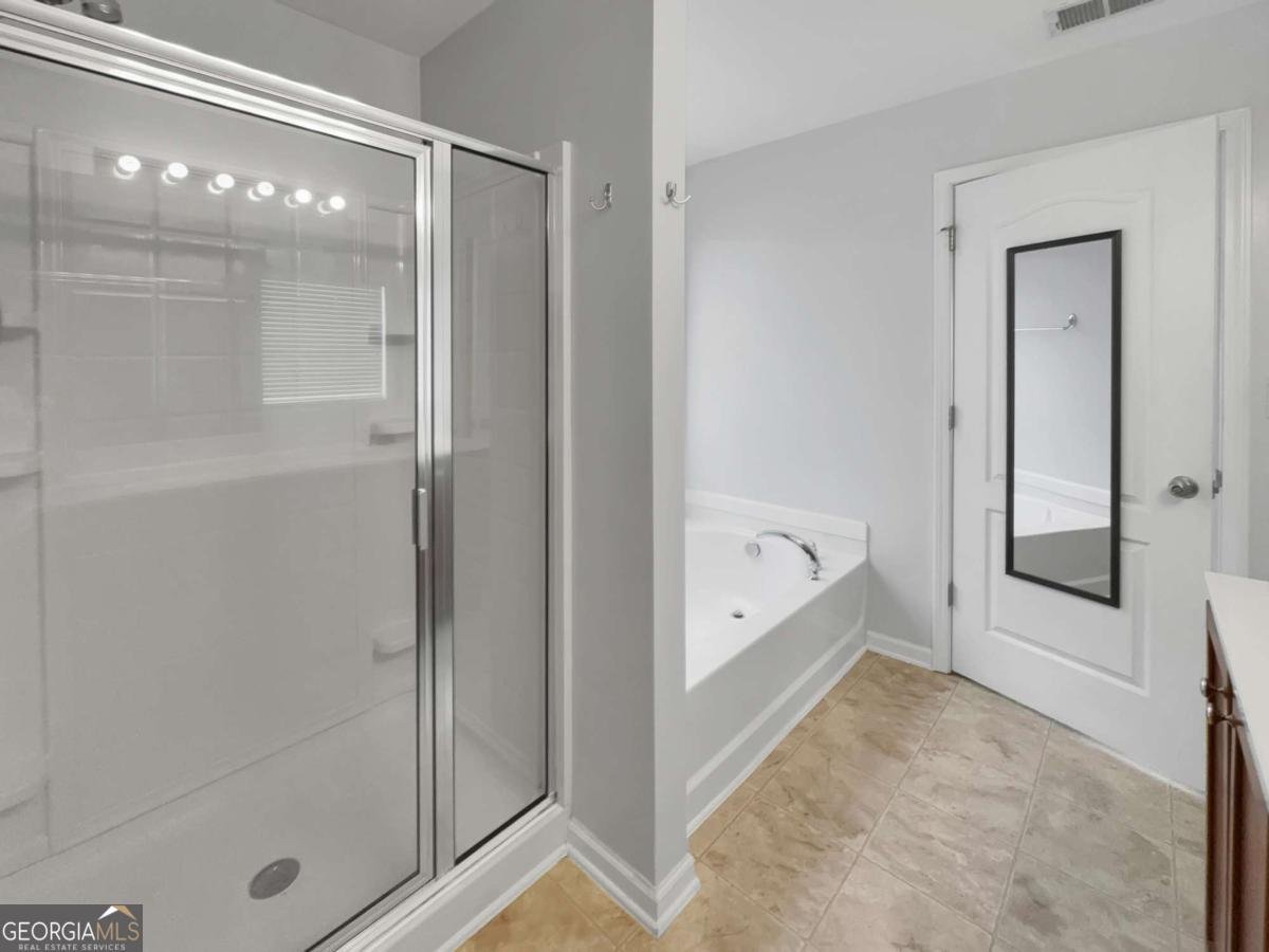 569 Woodland Park Terrace Lawrenceville - 16