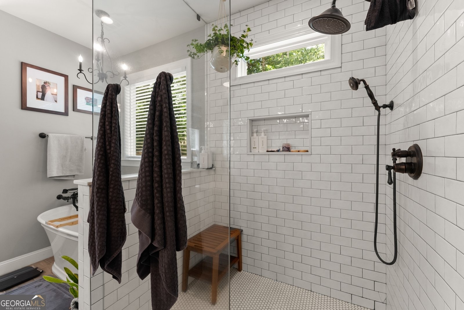 4813 Jess Helton Road Gainesville - 37