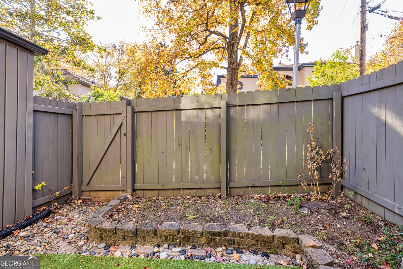 3501 Roswell Road Atlanta - 20