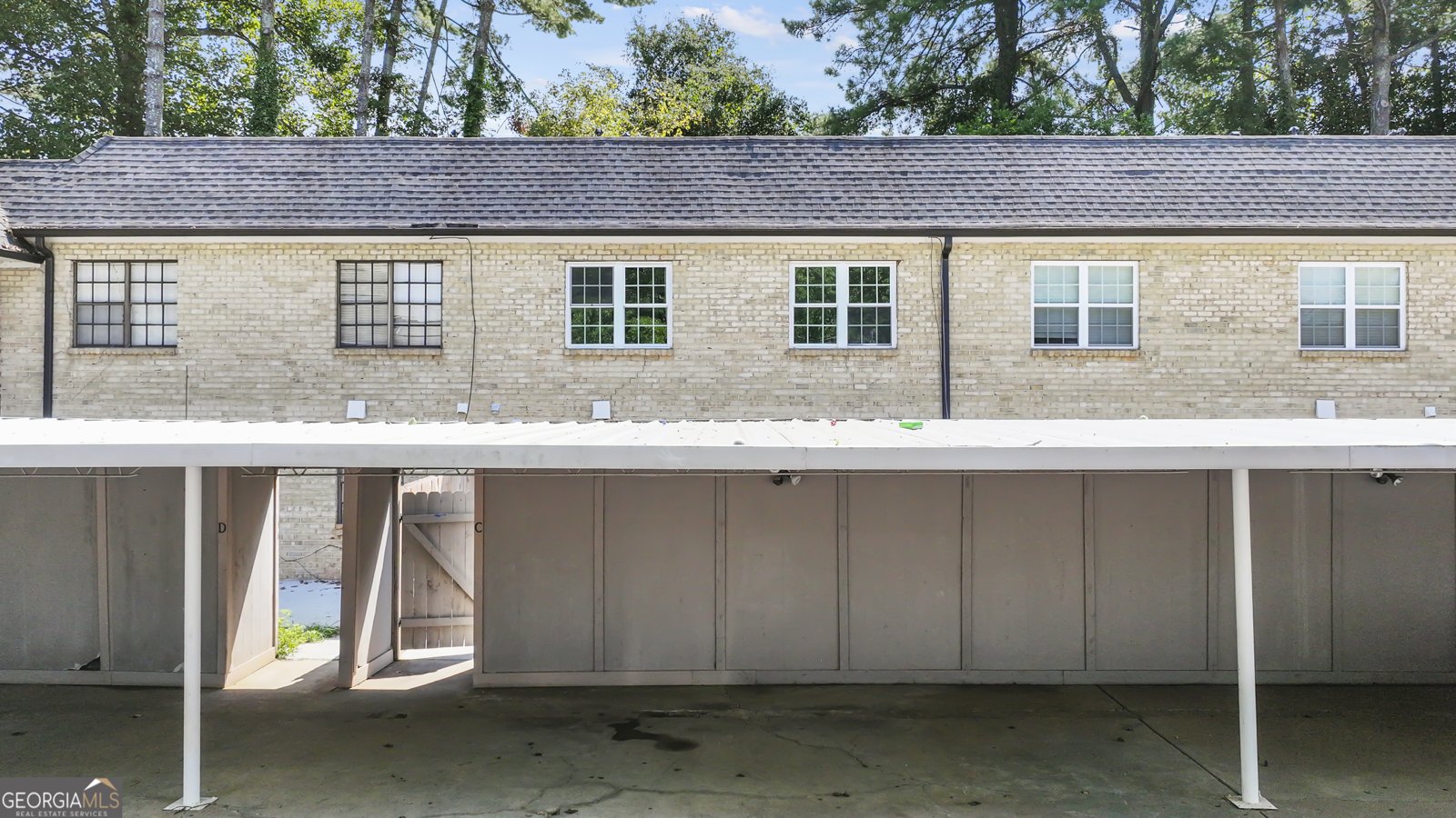 310 Winding River Drive Sandy Springs - 17