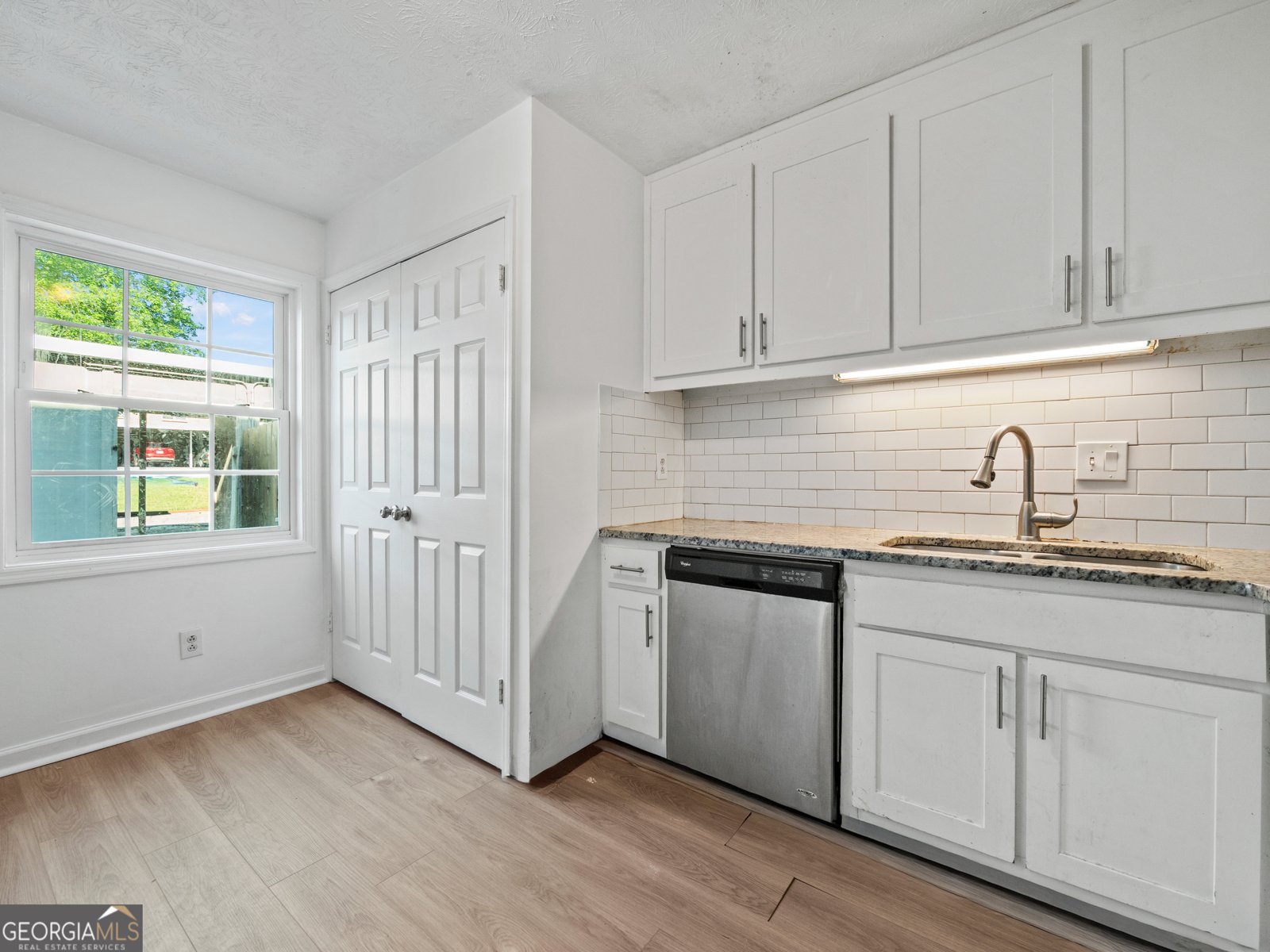 310 Winding River Drive Sandy Springs - 9