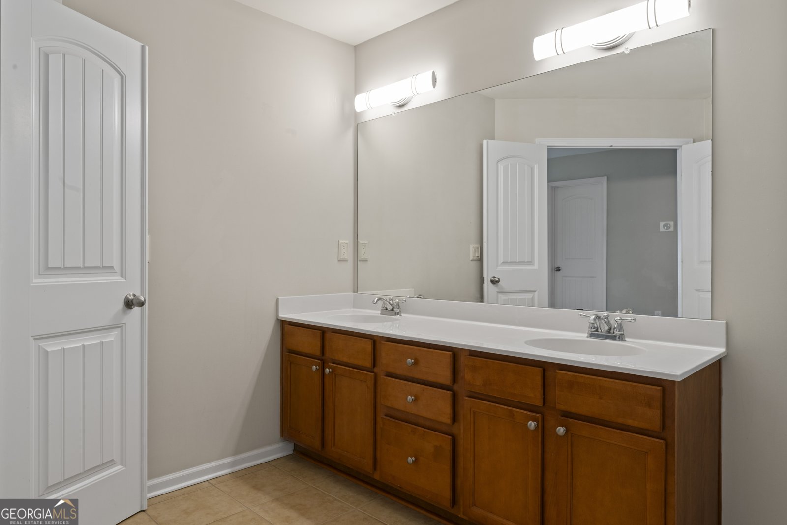 185 Renwick Drive Senoia - 34