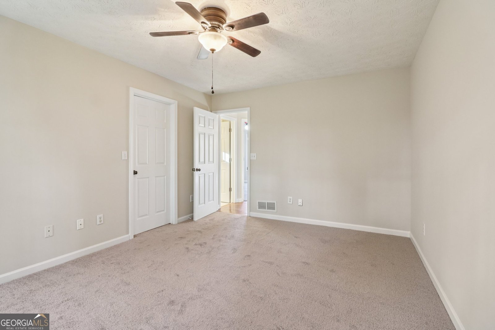 572 Caseys Crossing Winder - 12