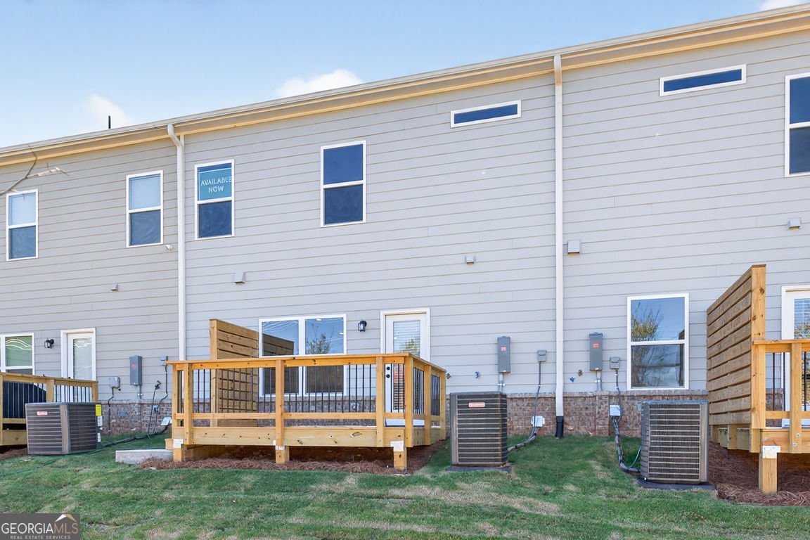 14 Jacobs Farm Lane Lawrenceville - 29