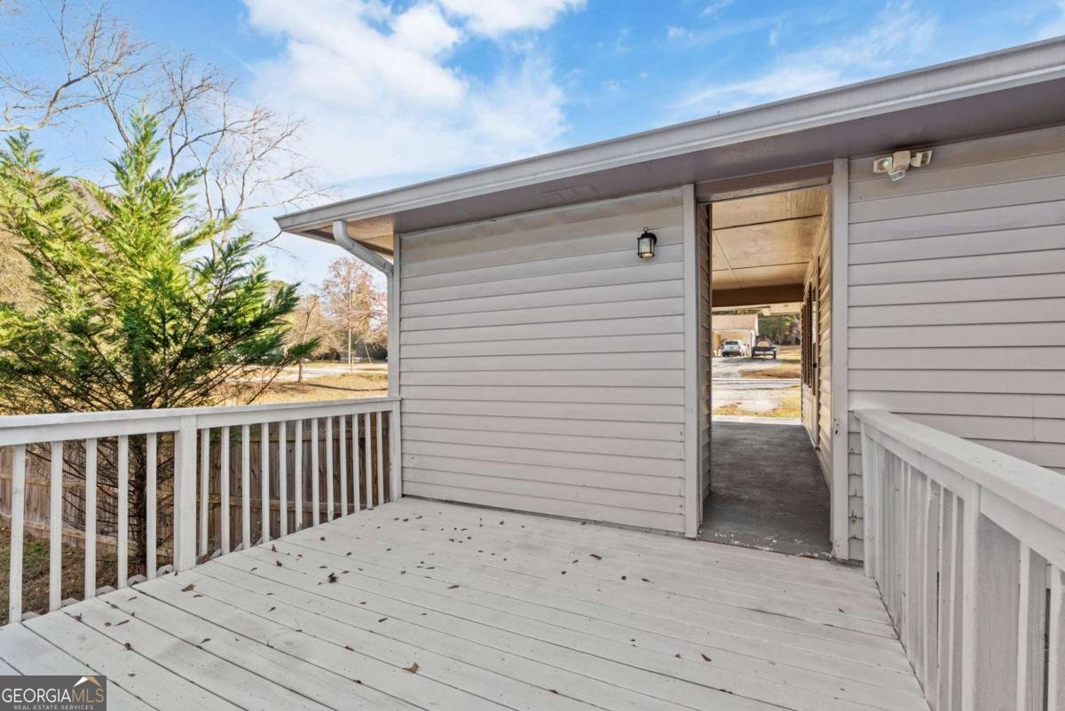 6739 Kull Drive Lithia Springs - 22