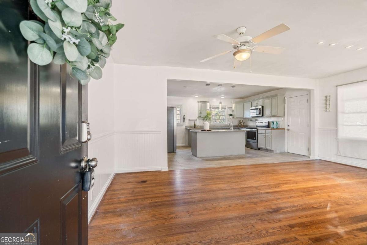 6739 Kull Drive Lithia Springs - 4