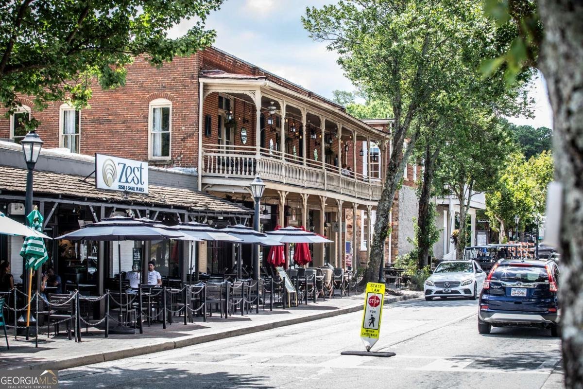 117 Bridgecrest Road Roswell - 38